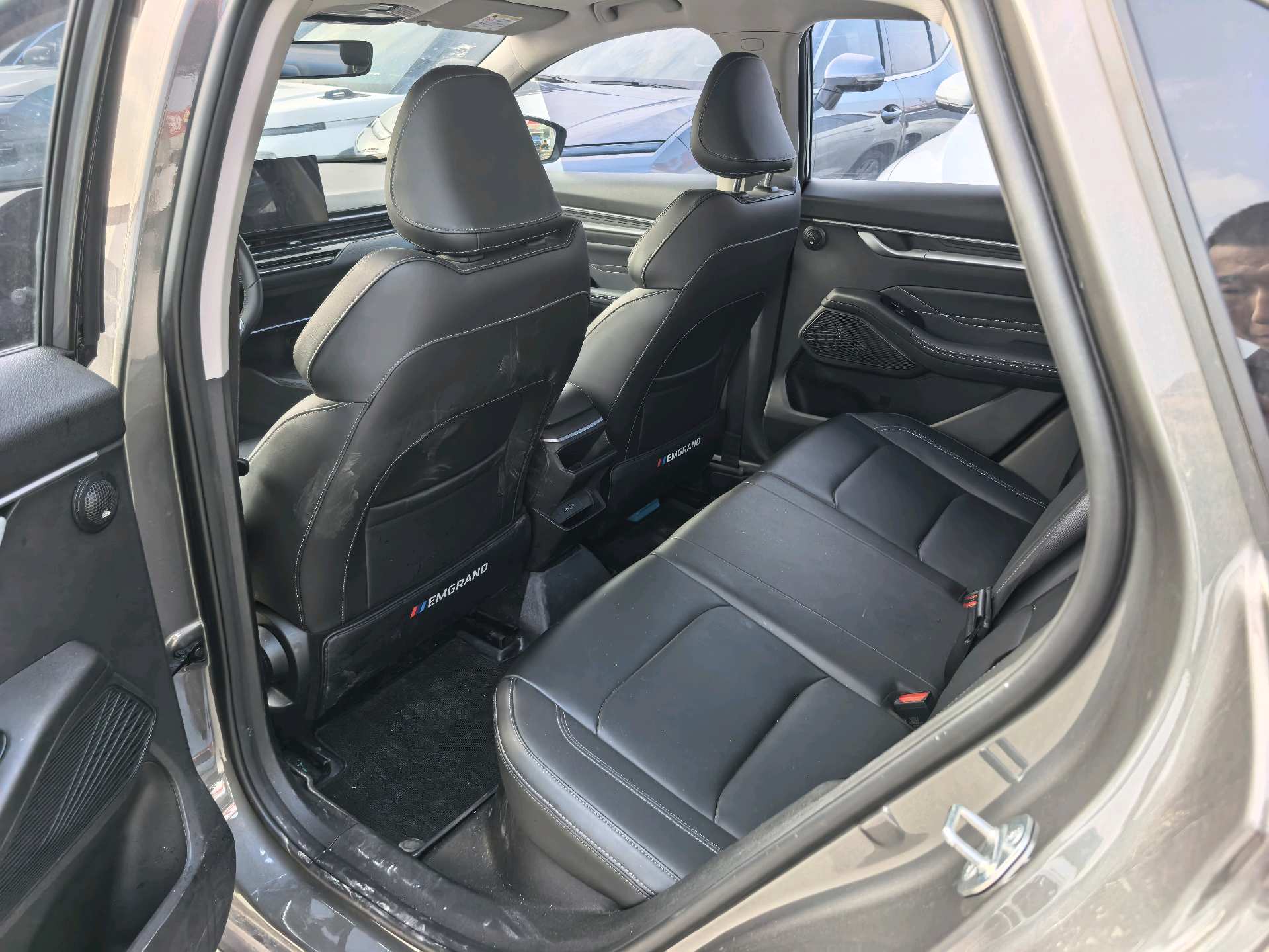 GEELY Emgrand 2024 image de voiture #4