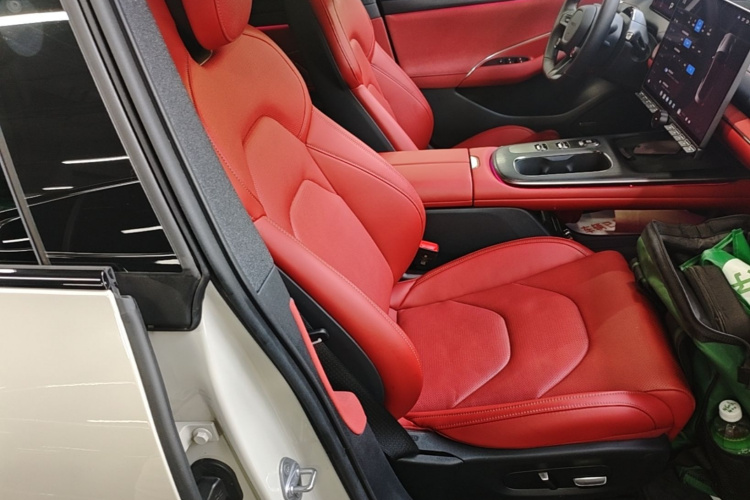 MI SU7 2024 car image #24
