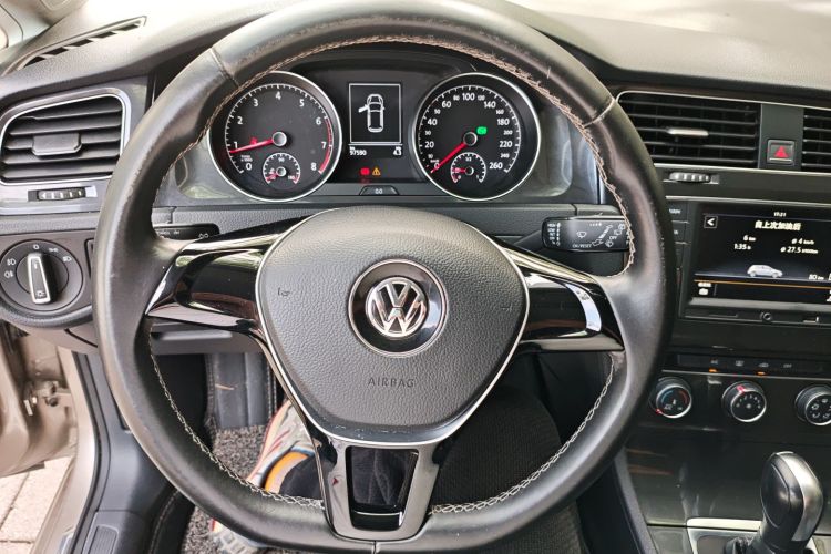 Volkswagen Golf 2017 #11 Volkswagen Golf 2017 car image #11