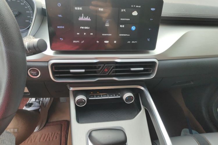 GEELY Coolray 2024 #15 GEELY Coolray 2024 car image #15