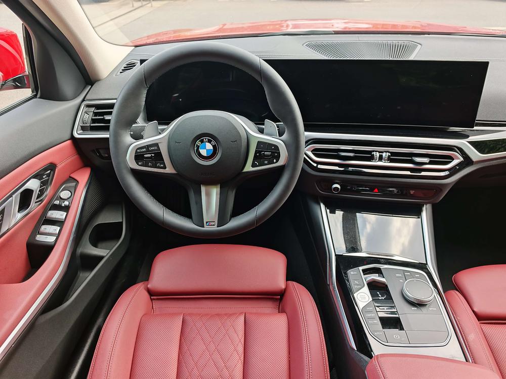 BMW 3 Series 2024 #13 BMW 3 Series 2024 car image #13