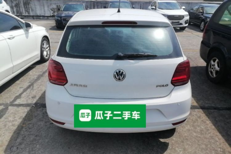 Volkswagen Polo 2017 car image #6