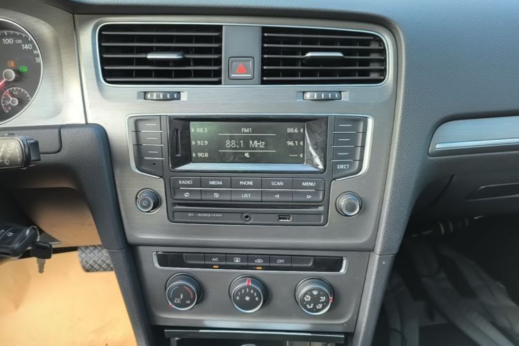 Volkswagen Golf 2015 #13 Volkswagen Golf 2015 car image #13