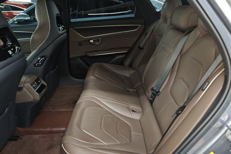 BYD Han 2022 imagem de carro #17