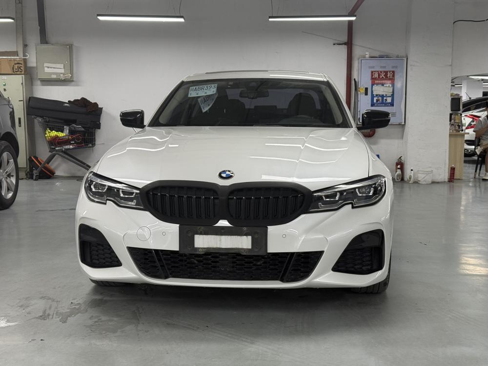 BMW 3 Series 2019 #2 BMW 3 Series 2019 car image #2