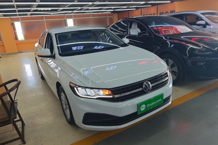 Volkswagen Bora 2022 car image #4