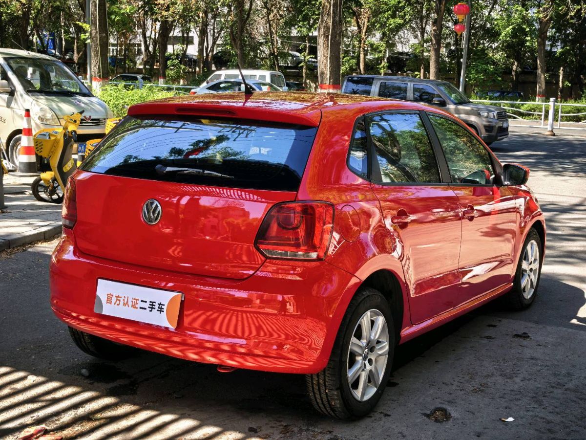 Volkswagen Polo 2014 #9 Volkswagen Polo 2014 car image #9