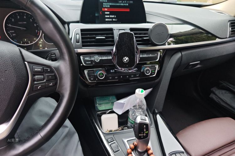 BMW 3 Series 2018 #15 BMW 3 Series 2018 car image #15