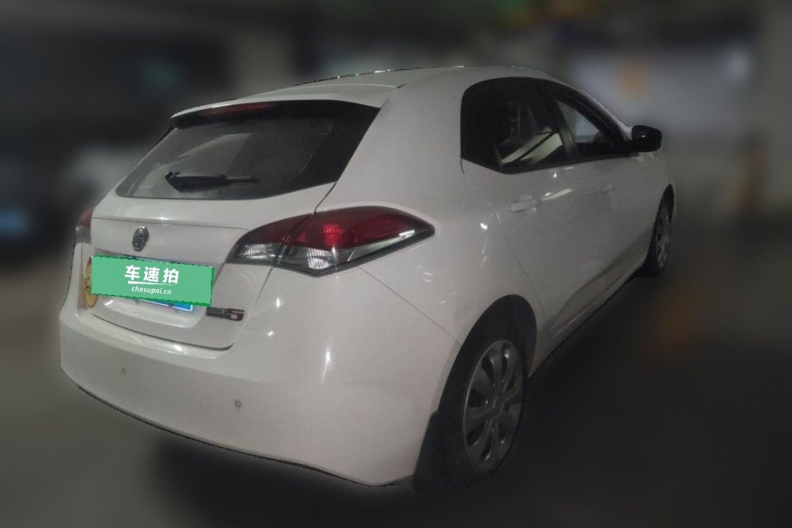 MG 5 2014 car image #4