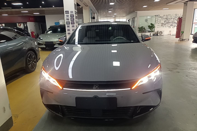 2026 #3 2026 изображение автомобиля #3