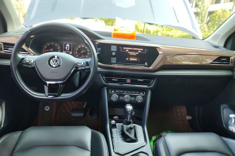 Volkswagen Tharu 2019 #10 Volkswagen Tharu 2019 car image #10