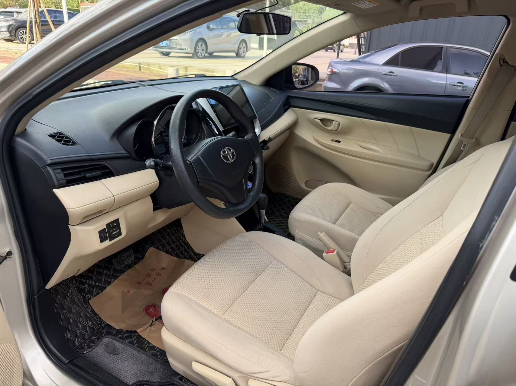 Toyota Vios FS 2018 image de voiture #4