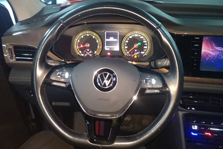 Volkswagen Tharu 2020 #15 Volkswagen Tharu 2020 car image #15