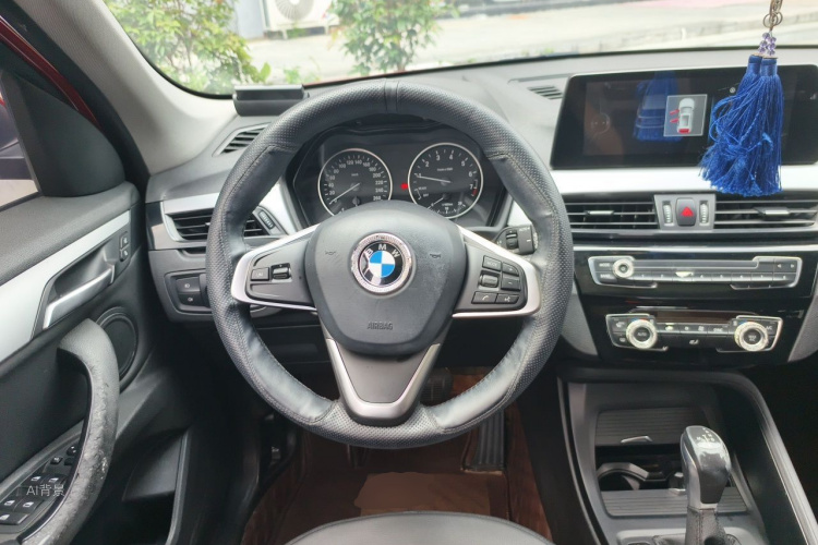 BMW X1 2017 #12 BMW X1 2017 car image #12