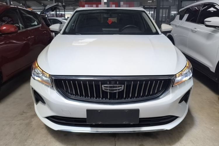 GEELY Emgrand 2022 car image #3