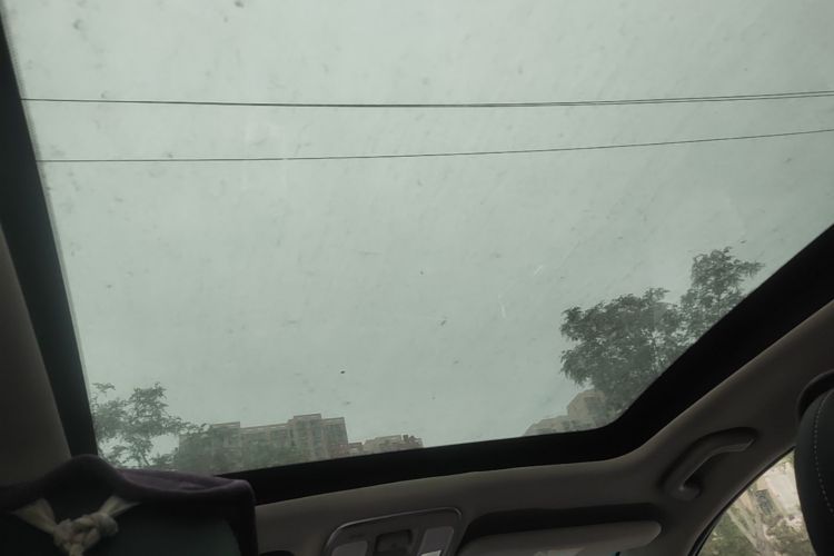 GEELY Emgrand GS 2016 car image #18