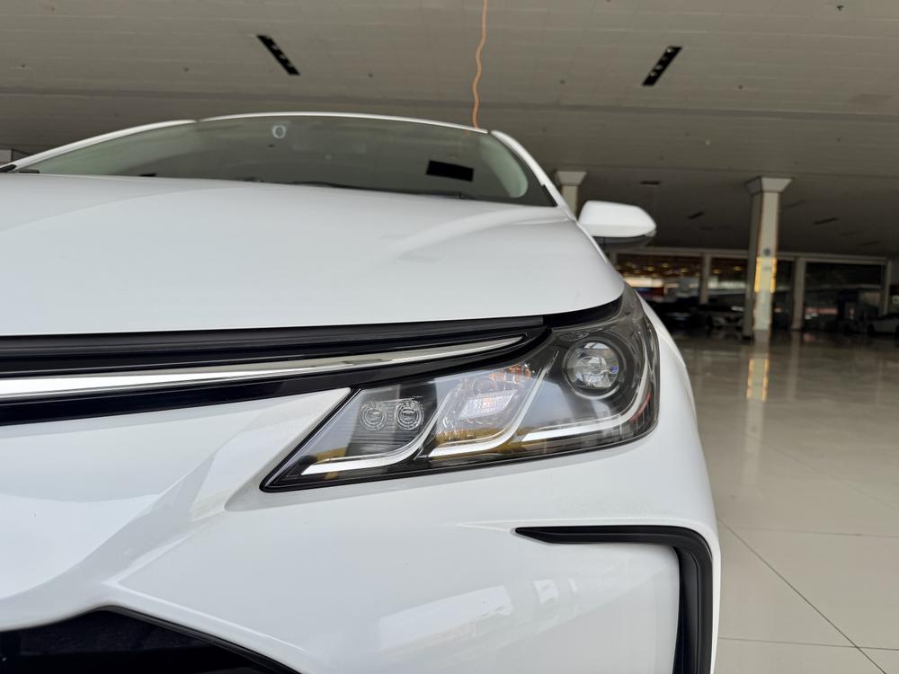 Toyota Corolla 2024 car image #10