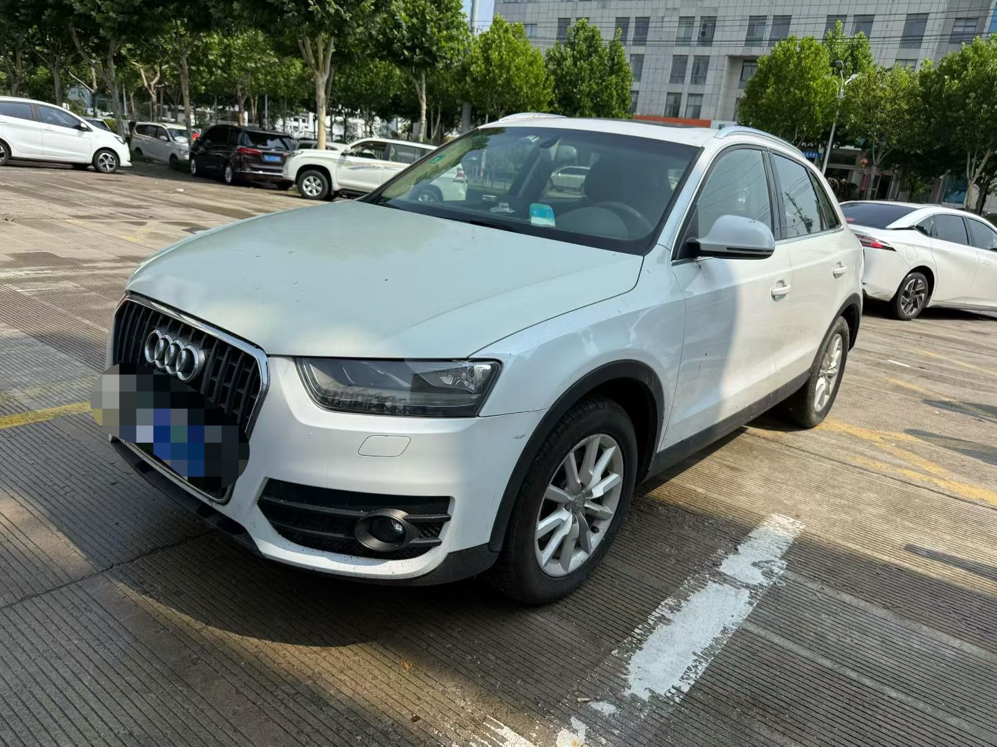 Audi Q3 2014 car image 