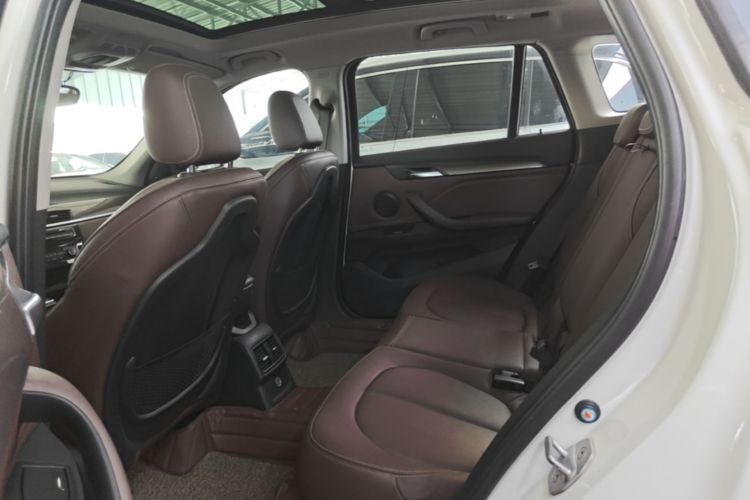BMW X1 2017 #13 BMW X1 2017 car image #13