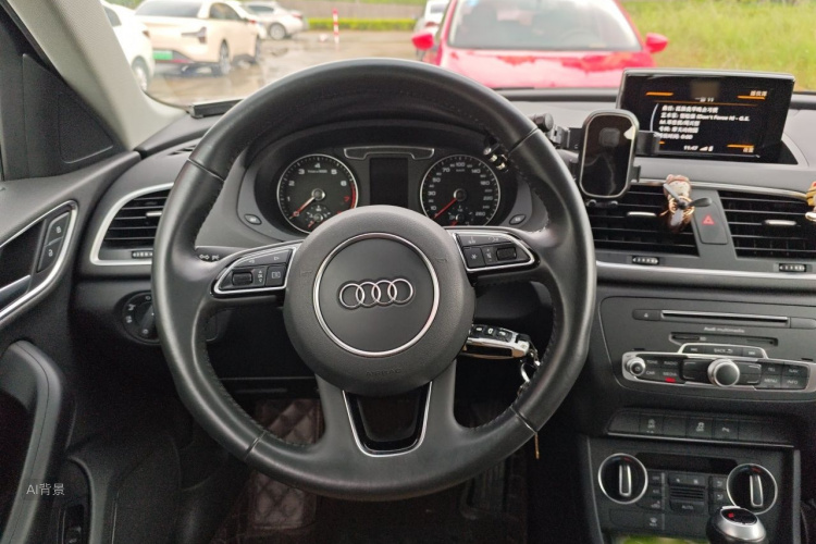Audi Q3 2018 #12 Audi Q3 2018 car image #12