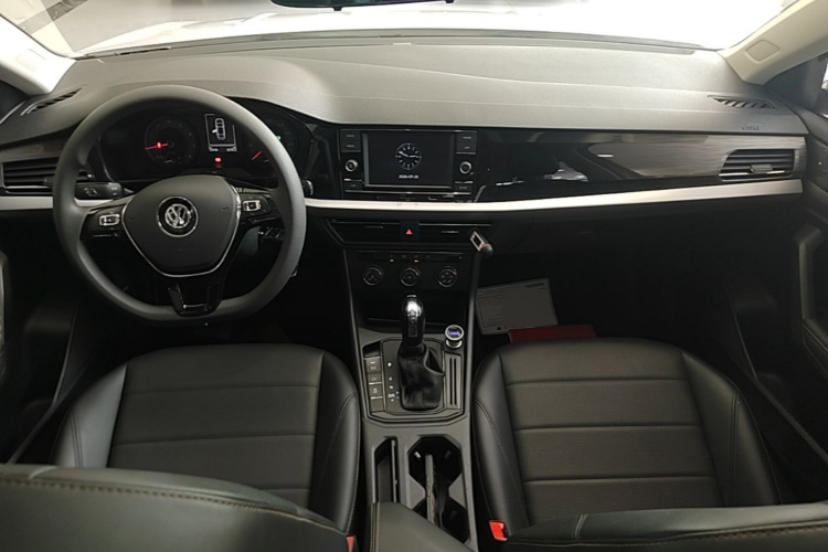 Volkswagen Lavida 2020 car image #11