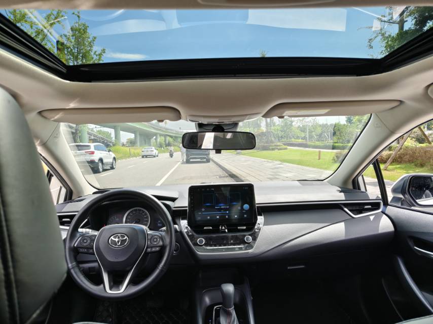 Toyota Corolla 2022 #13 Toyota Corolla 2022 car image #13