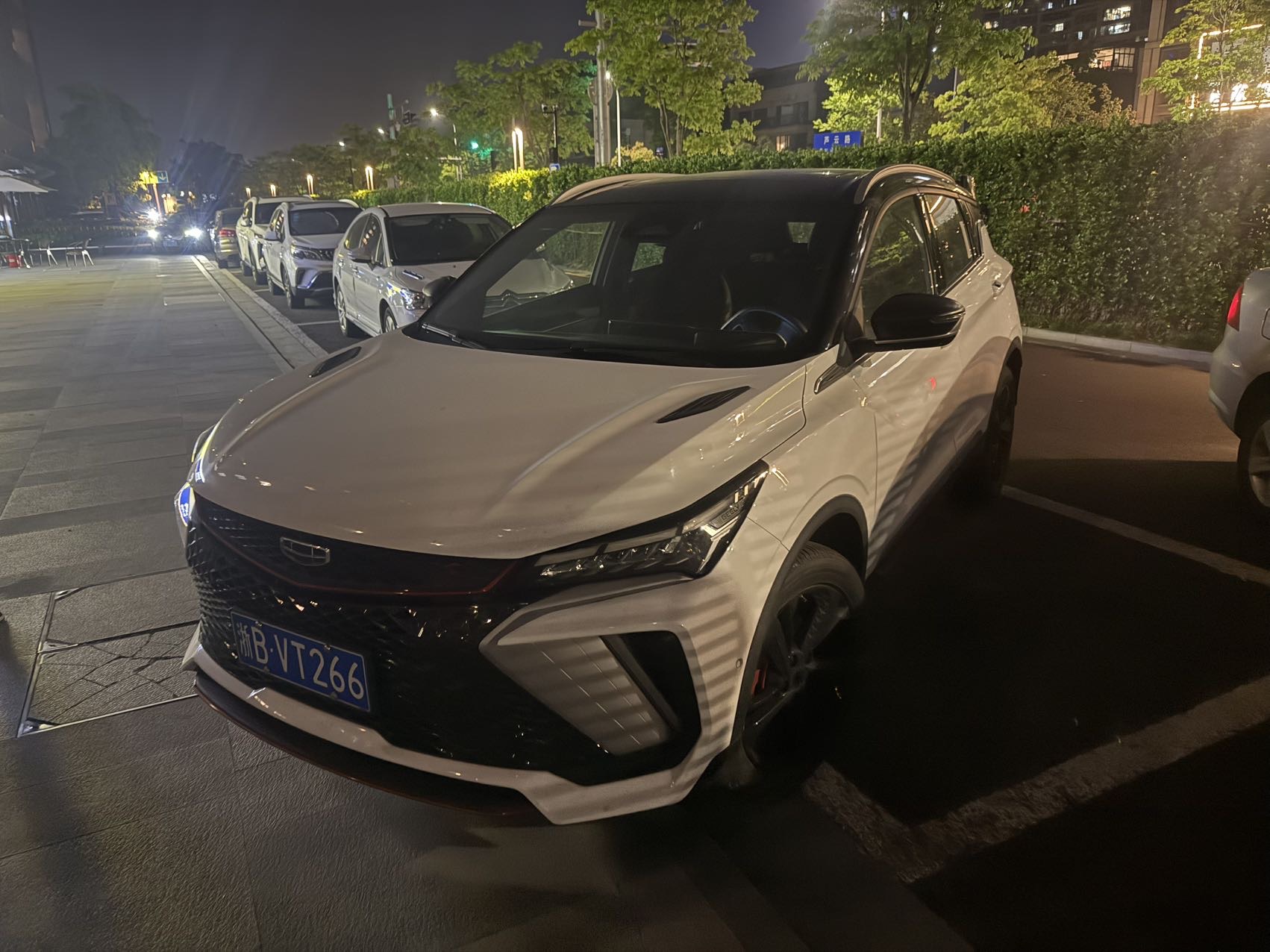 GEELY Coolray 2022 car image 