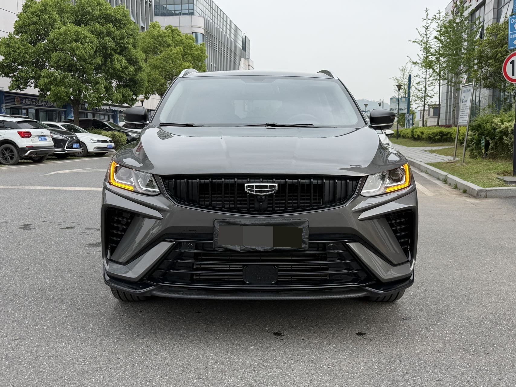 GEELY Coolray 2025 imagen de coche #2