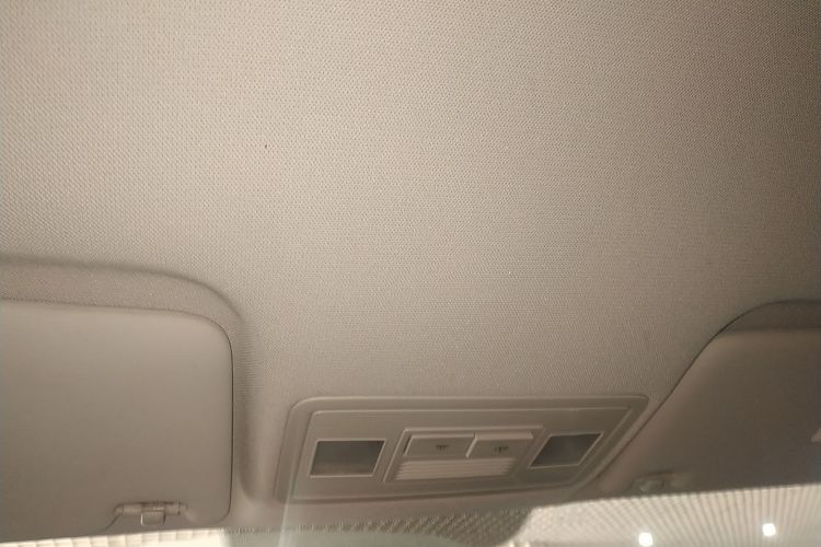 Volkswagen Bora 2016 image de voiture #18