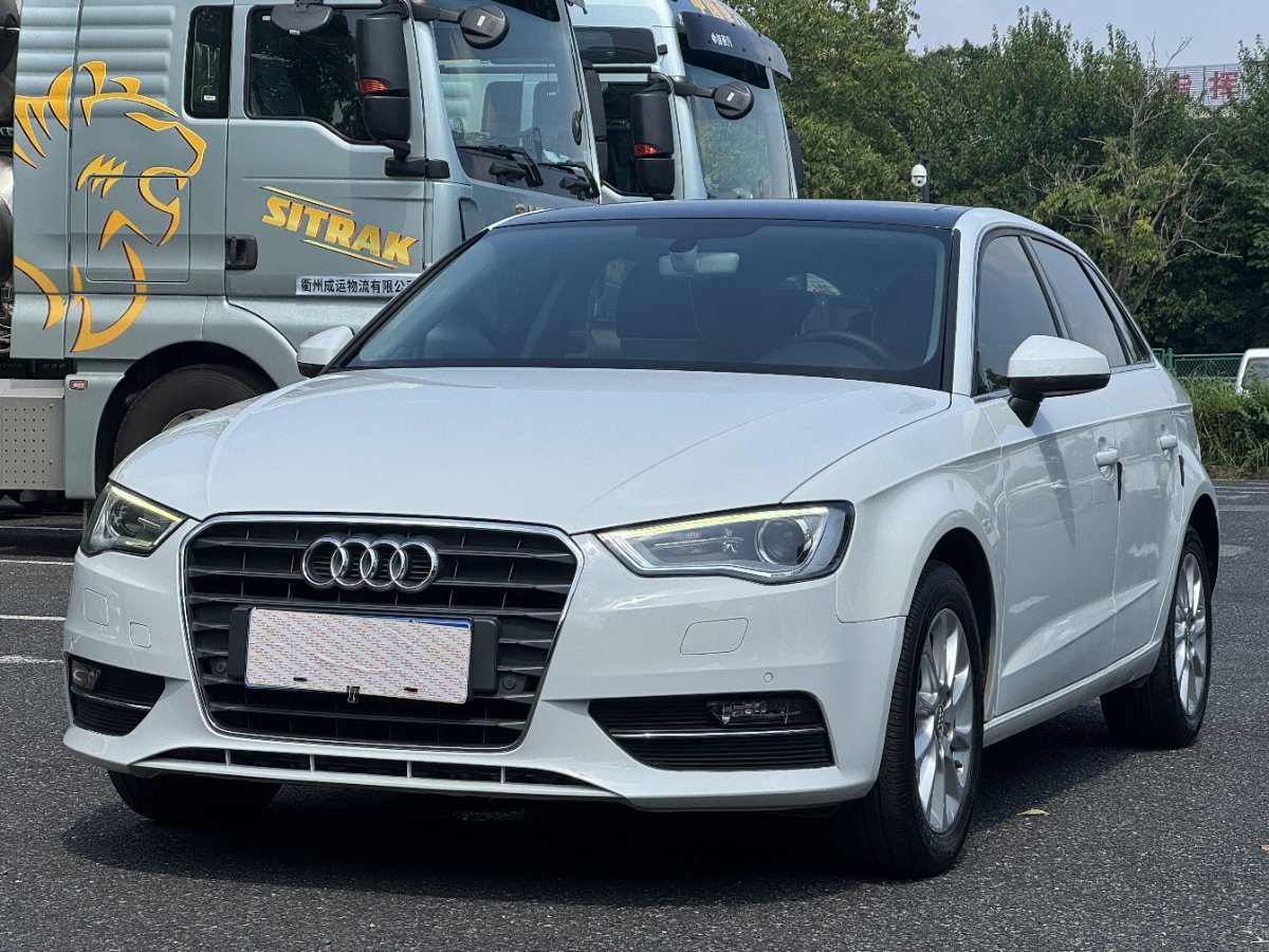 Audi A3 2018 car image 