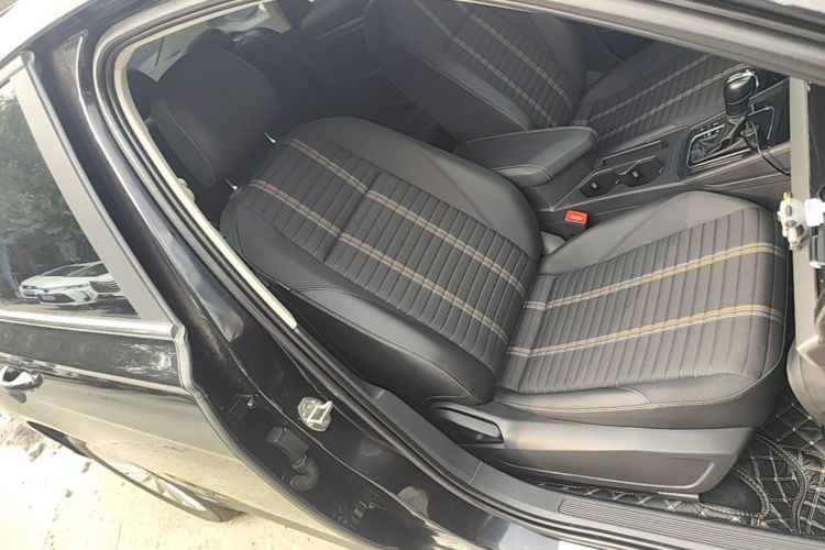 Volkswagen Lavida 2019 #24 Volkswagen Lavida 2019 car image #24
