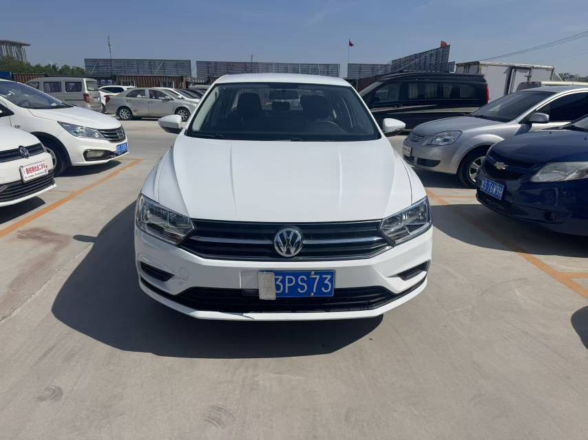 Volkswagen Bora 2021 car image 