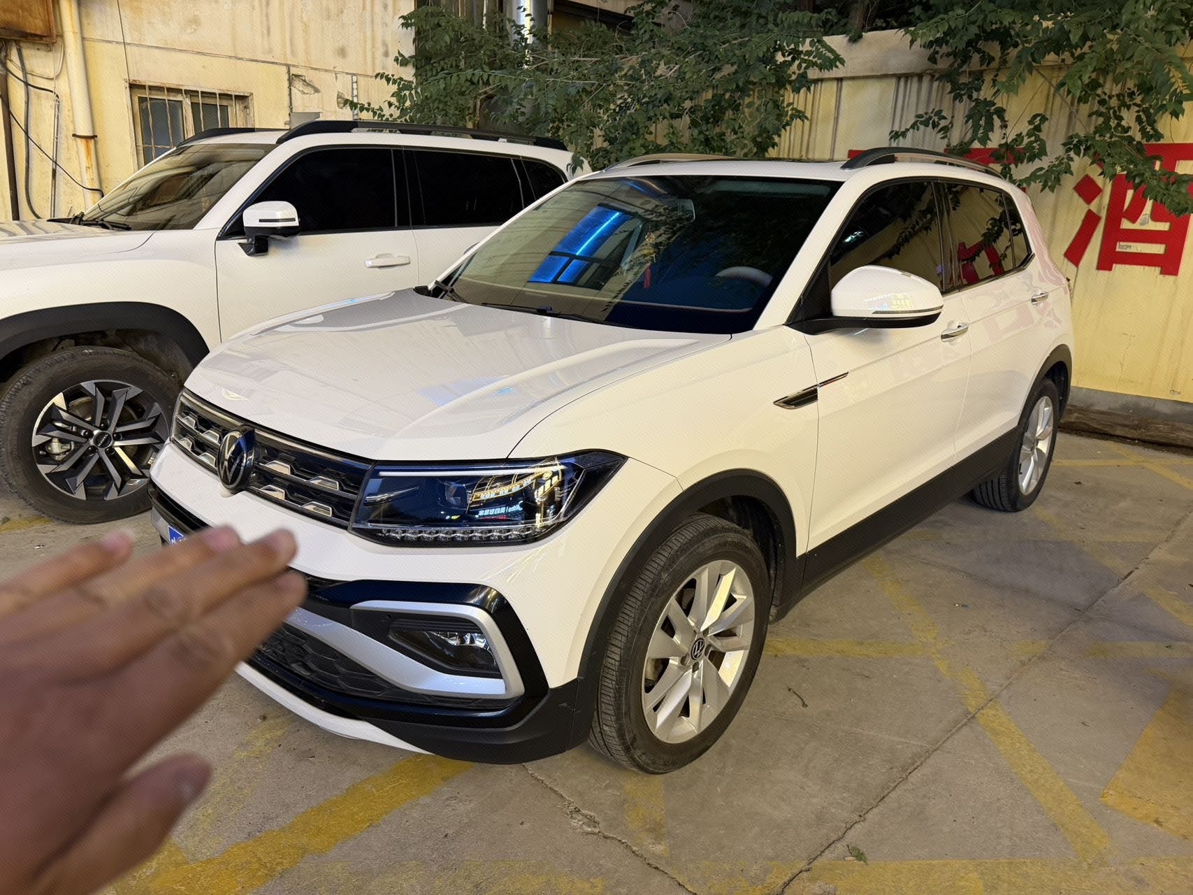 Volkswagen T-Cross 2021 Volkswagen T-Cross 2021 car image
