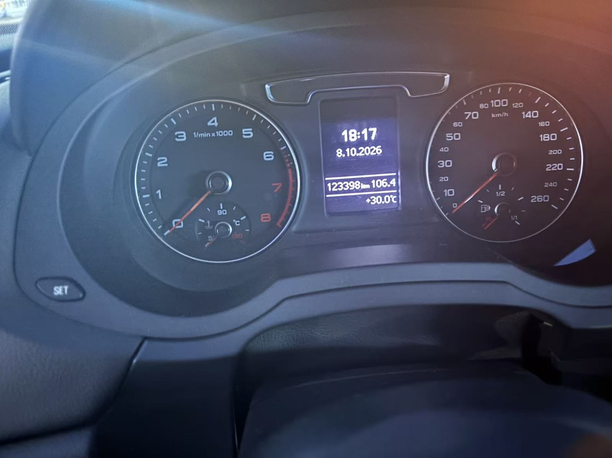 Audi Q3 2017 #6 Audi Q3 2017 car image #6