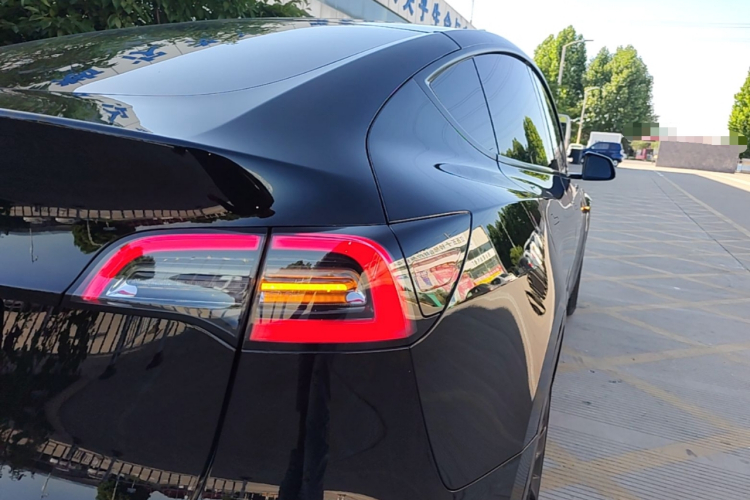 Tesla Model Y 2021 #8 Tesla Model Y 2021 immagine di auto #8