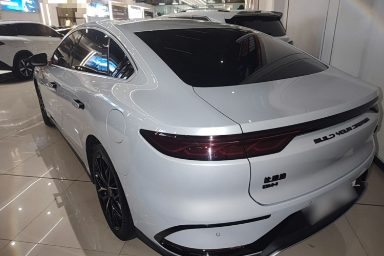 BYD Han 2024 car image #7