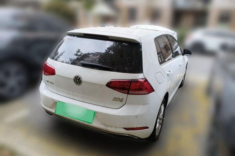 Volkswagen Golf 2018 #7 Volkswagen Golf 2018 صورة سيارة #7