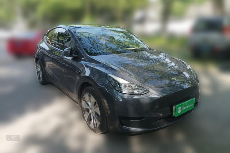 Tesla Model Y 2022 #4 Tesla Model Y 2022 car image #4