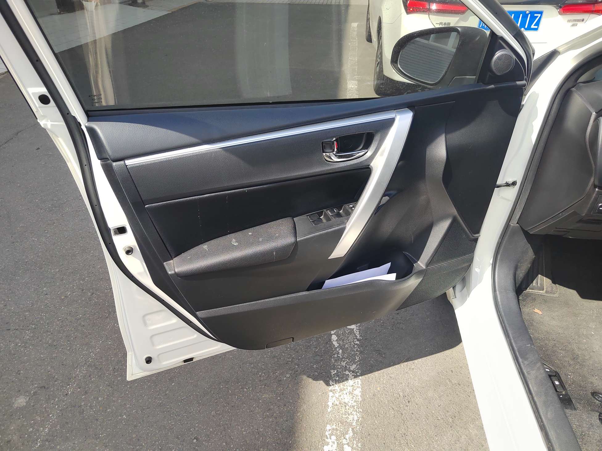 Toyota Corolla 2018 #7 Toyota Corolla 2018 car image #7