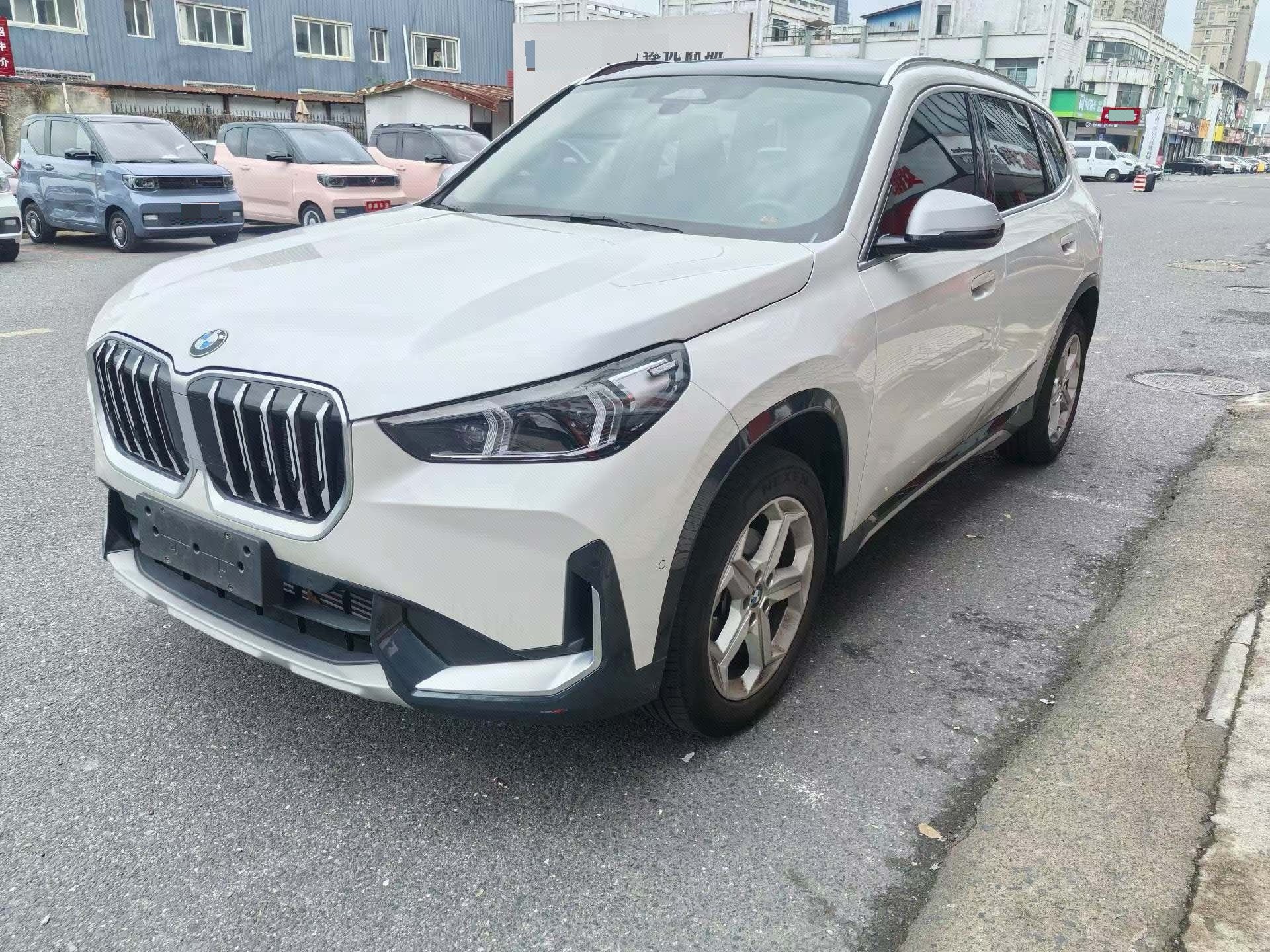 BMW X1 2023 BMW X1 2023 car image