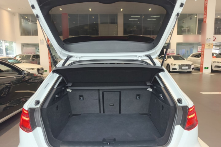 Audi A3 2019 imagen de coche #19