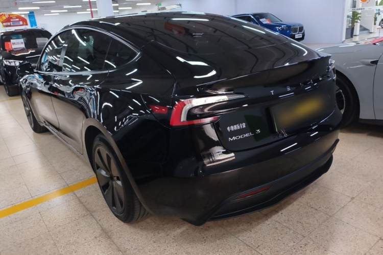 Tesla Model 3 2023 #5 Tesla Model 3 2023 car image #5