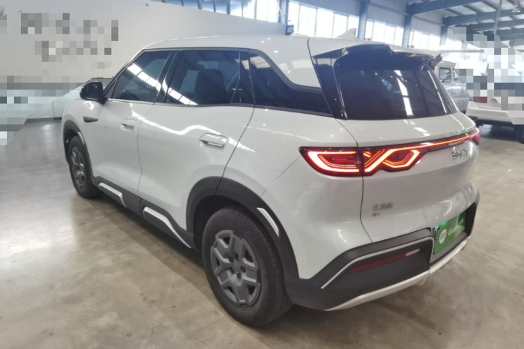 BYD YuanUP 2025 #5 BYD YuanUP 2025 car image #5