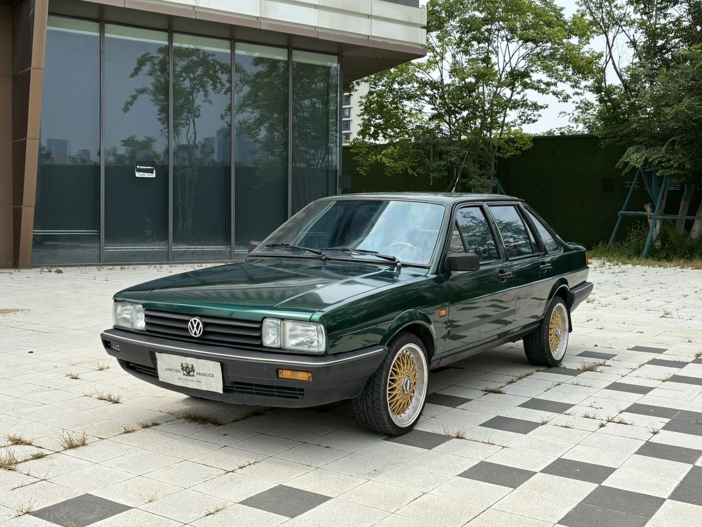 Volkswagen Santana Classic 2010 Volkswagen Santana Classic 2010 car image