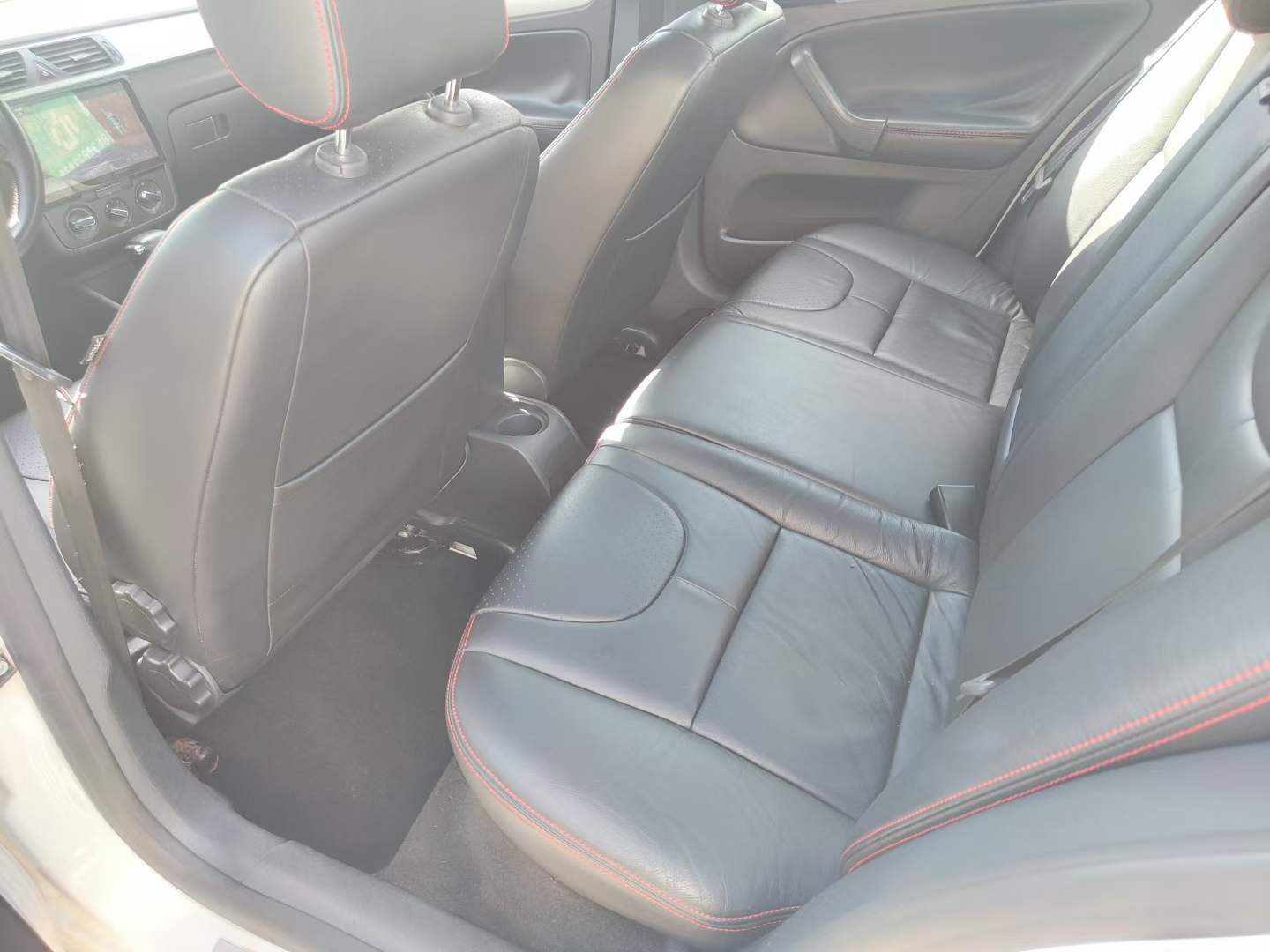Volkswagen Bora 2012 car image #4