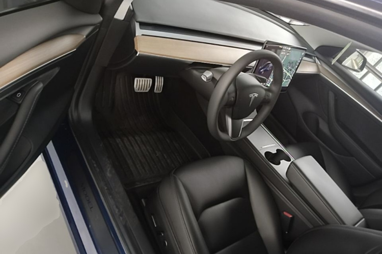 Tesla Model 3 2021 #16 Tesla Model 3 2021 car image #16