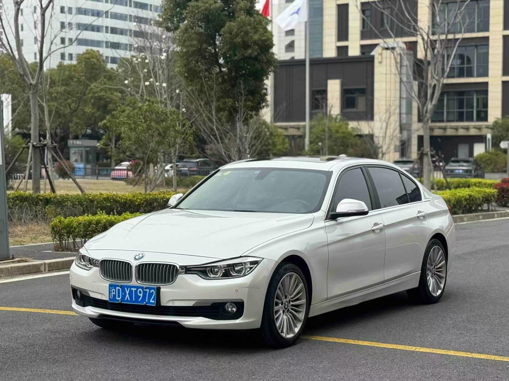BMW 3 Series 2018 BMW 3 Series 2018 car image