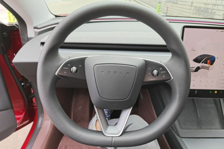 Tesla Model 3 2024 #11 Tesla Model 3 2024 car image #11