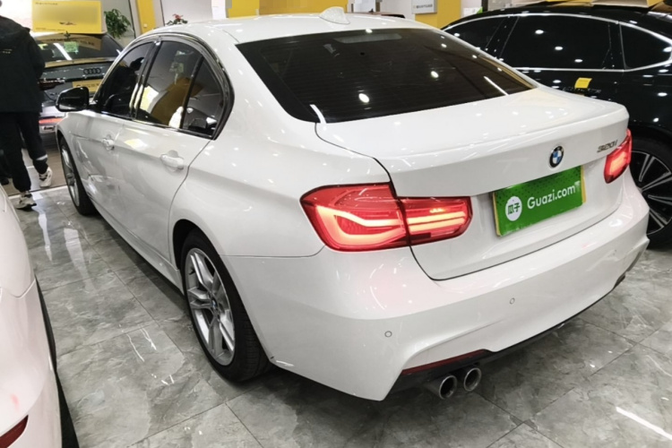 BMW 3 Series 2019 #7 BMW 3 Series 2019 car image #7