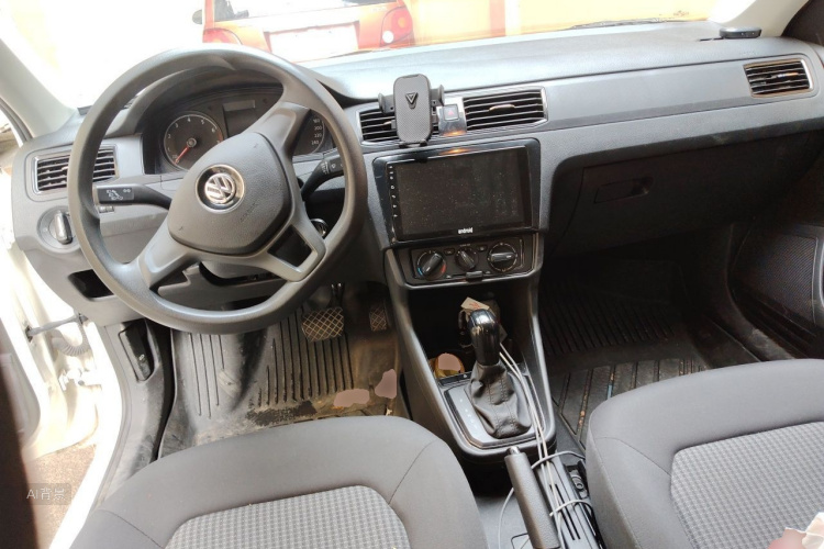 Volkswagen Santana 2022 car image #11